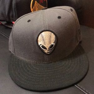 Las Vegas Area 51 Fitted Cap Sz 7 1/4